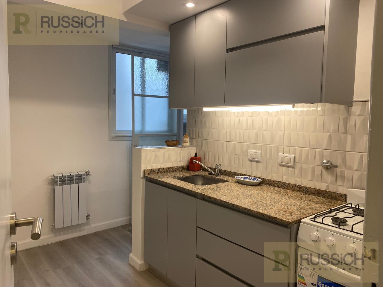 Foto de Departamento en venta 3 ambientes con dependencia al contrafrente, imagen 4