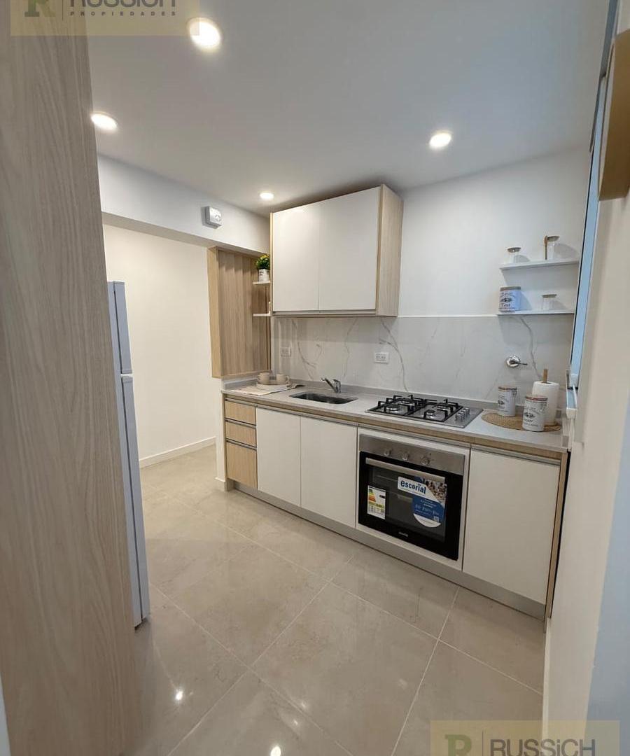 Foto de Departamento en venta 3 ambientes a la calle con balcon, imagen 3