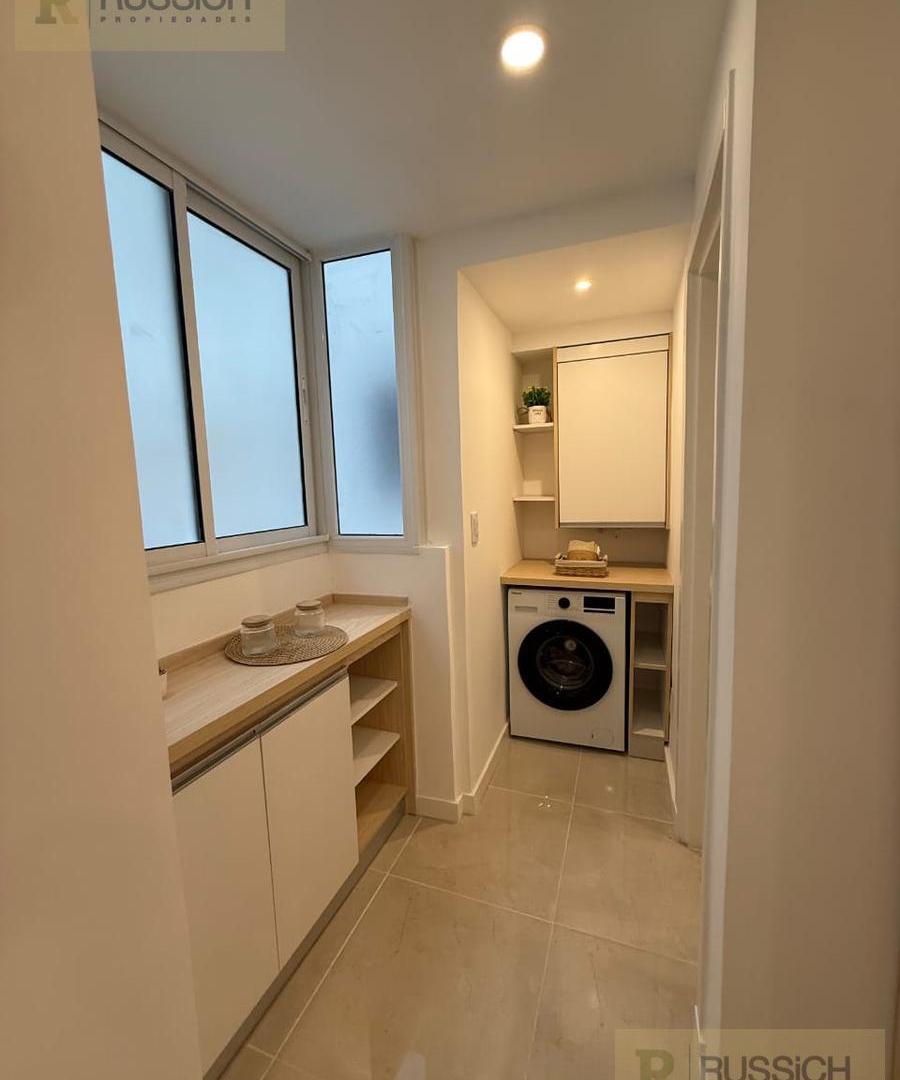 Foto de Departamento en venta 3 ambientes a la calle con balcon, imagen 2