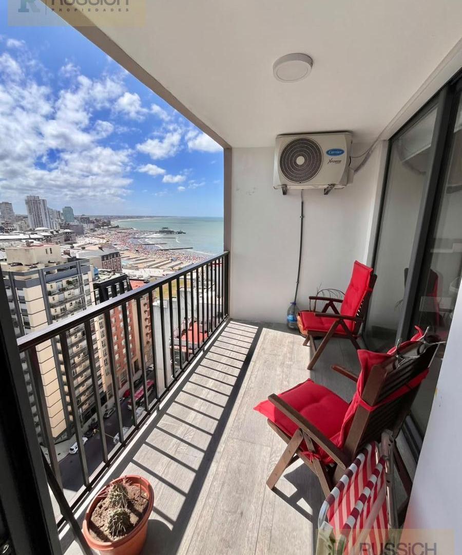 Foto de Departamento en venta 3 ambientes con vista panaromica y cochera fija, imagen 1