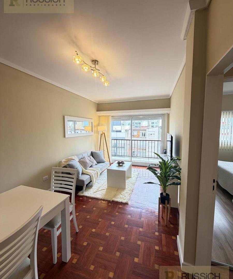 Foto de Departamento en venta 3 ambientes al lateral con balcon, imagen 4