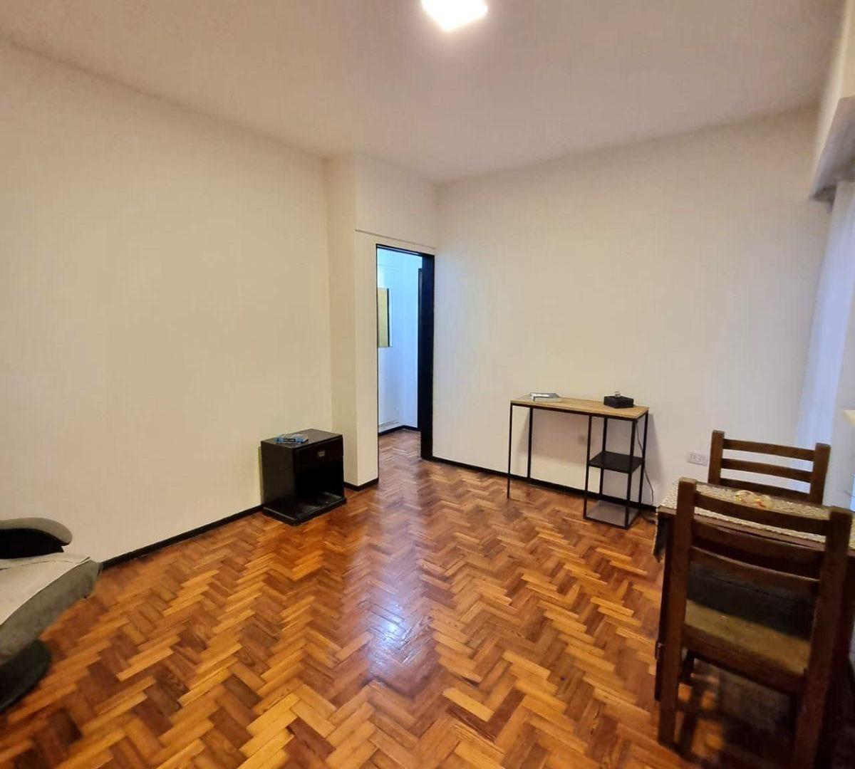 Foto de 2 ambientes semi amoblado - Recoleta - Alquiler temporal, imagen 1