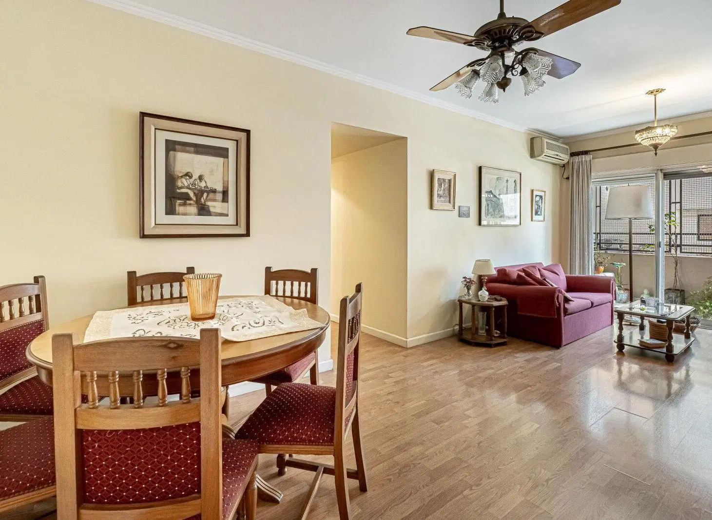 DEPARTAMENTO. 4 AMBIENTES. 2 BALCONES, FRENTE, APTO CREDITO 1
