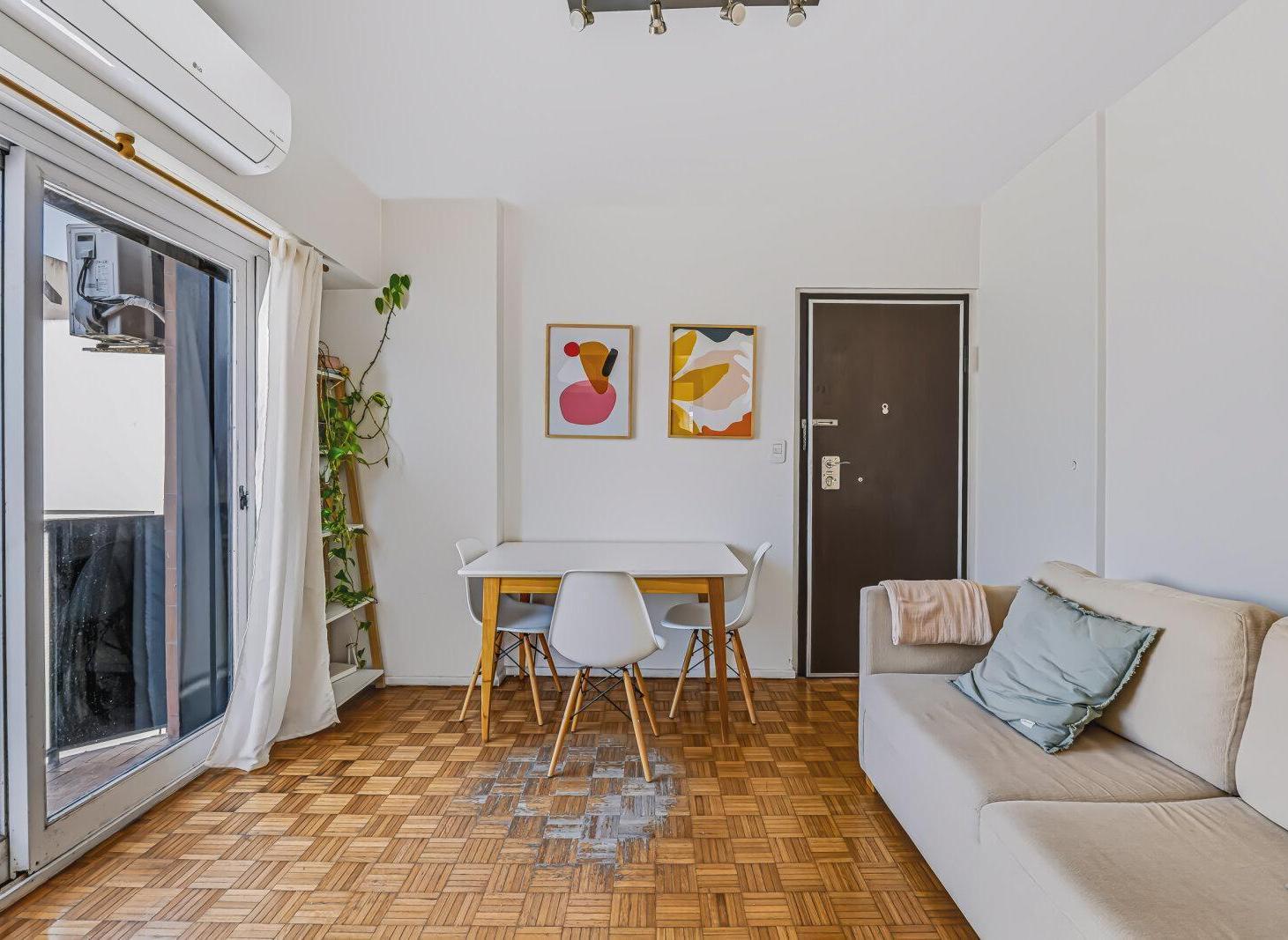 Foto de DEPARTAMENTO . RECICLADO . PISO ALTO CON VISTA ABIERTA. LUMINOSO, imagen 1