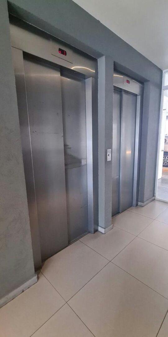 Foto de Alquiler Monoambiente balcón. Contrafrente. Apto profesional. Full, imagen 3