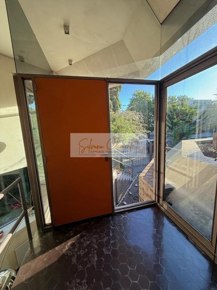 Foto de Casa 5 ambientes en Villa Devoto - Lote propio a dos calles, imagen 3