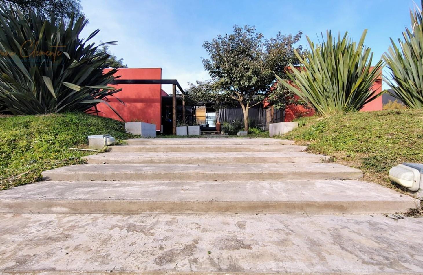 Foto de Casa 5 Ambientes en Barrio Privado | 4 Dormitorios, Pileta y Quincho, imagen 1