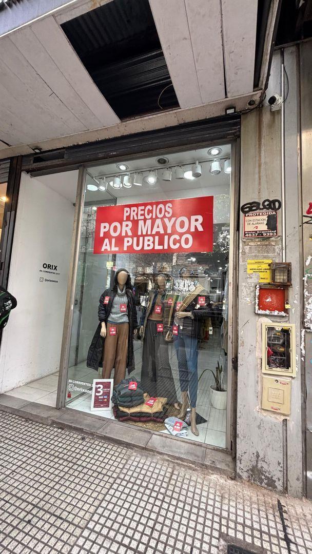 Foto de Local . | AV CORRIENTES al 2300, imagen 1