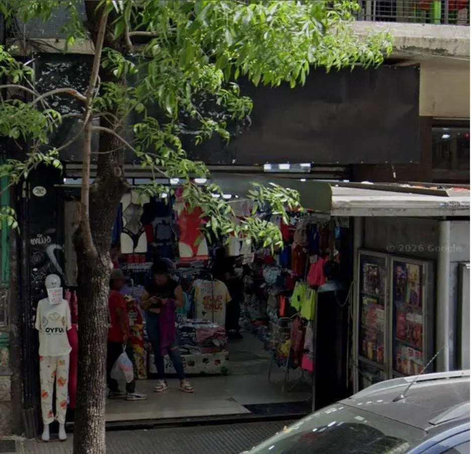 Local . | PUEYRREDON, AV. al 400 2