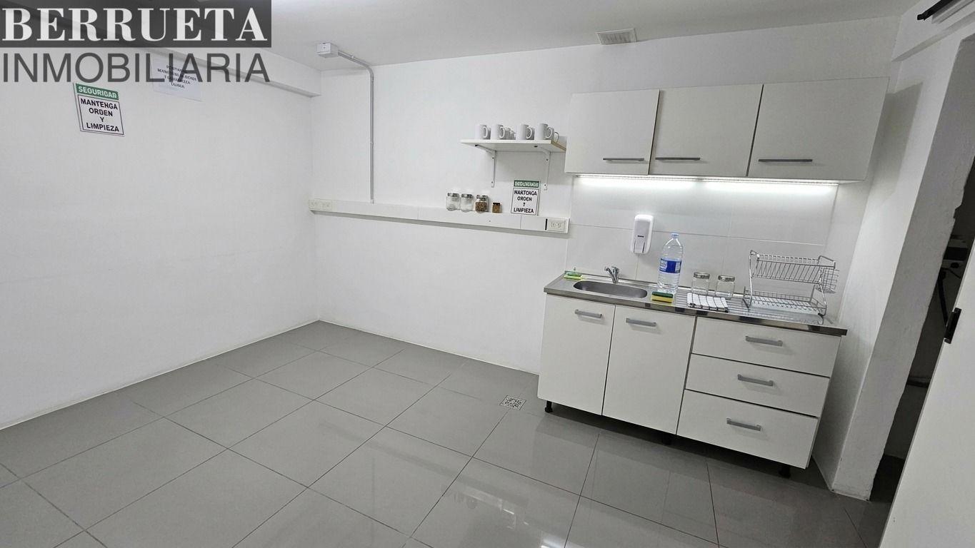 Foto de Local . | RIVADAVIA, AV. al 6500, imagen 5