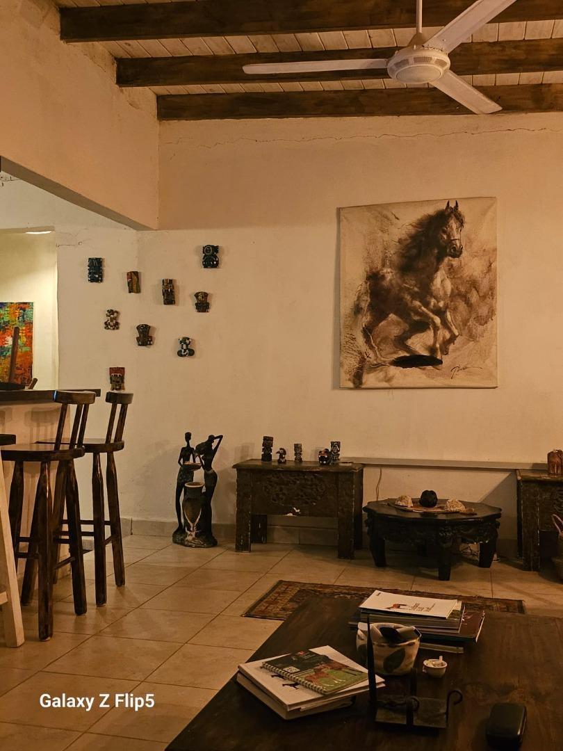 Foto de DUGGAN - AMOBLADO - CASA EN ALQUILER - 1 DORM - JARDIN, imagen 3