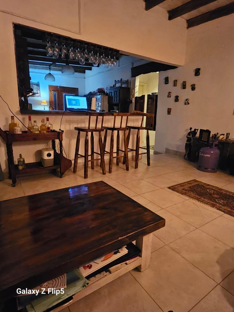 Foto de DUGGAN - AMOBLADO - CASA EN ALQUILER - 1 DORM - JARDIN, imagen 1
