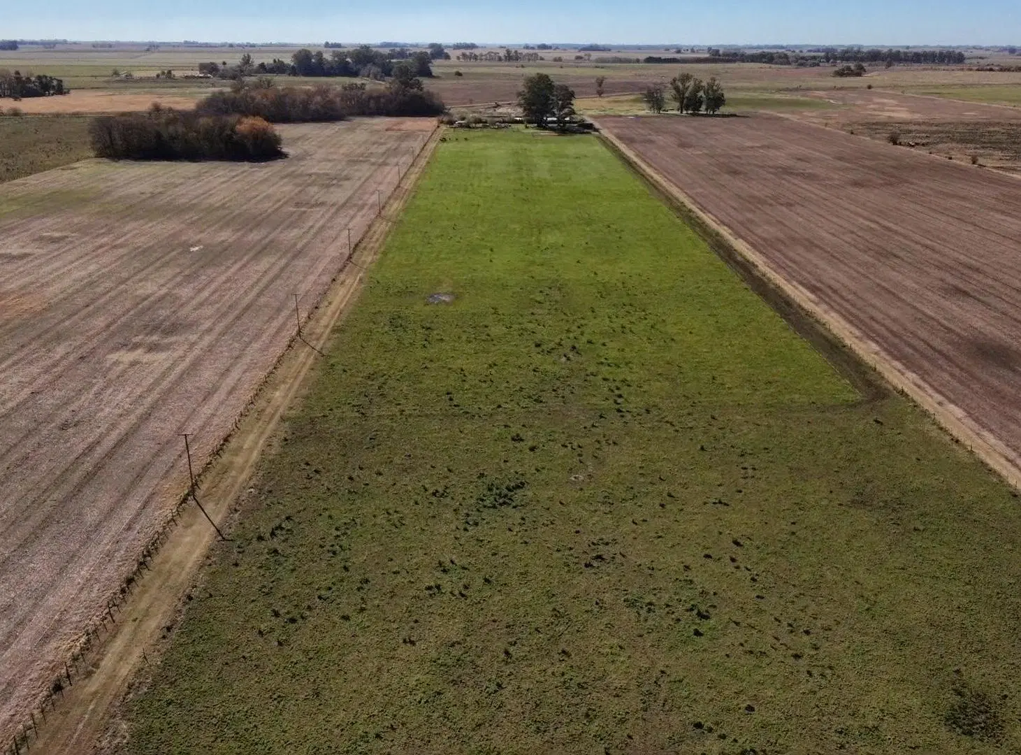 5 hectares  en Duggan en condominio 3