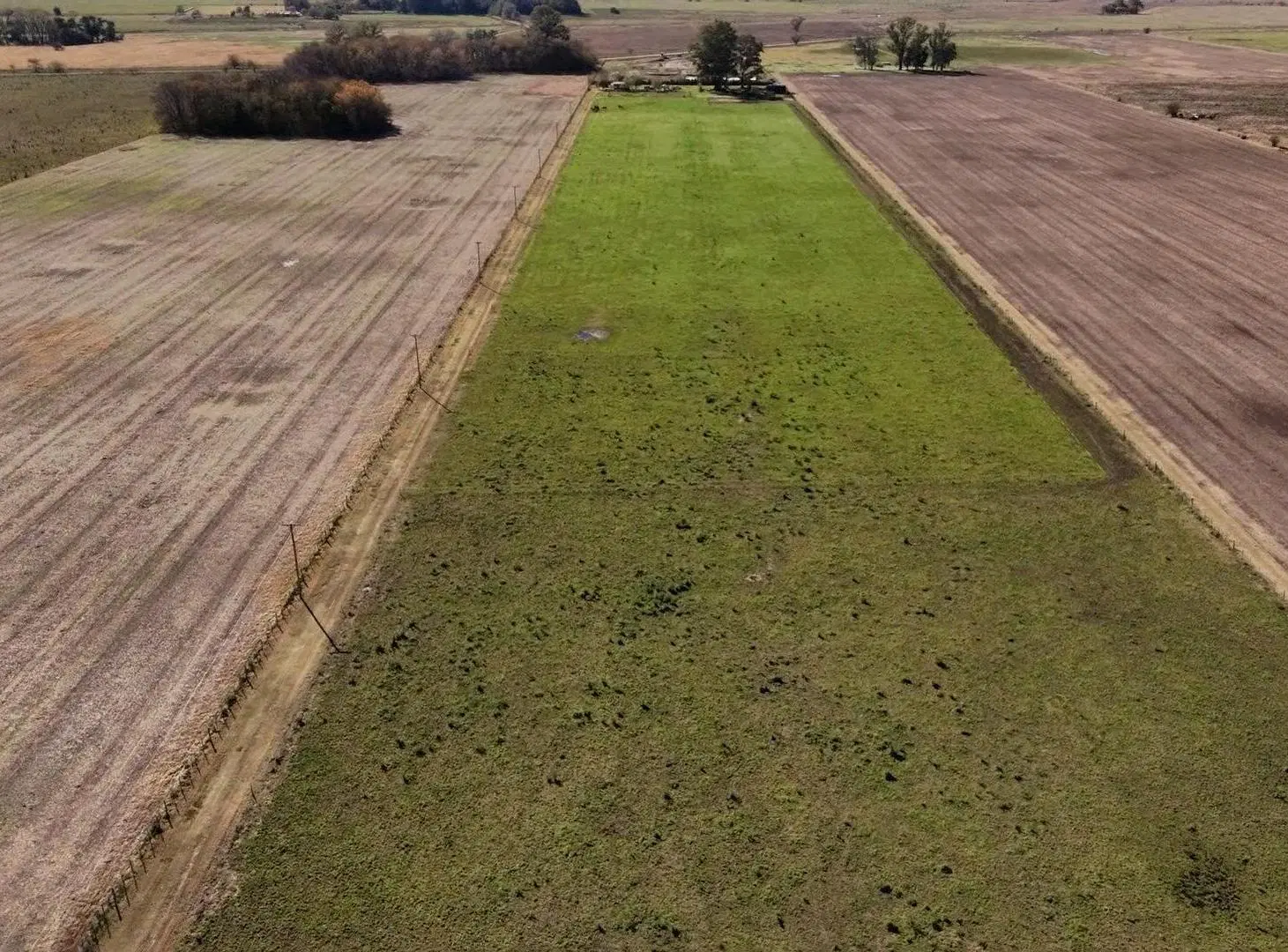 5 hectares  en Duggan en condominio 4