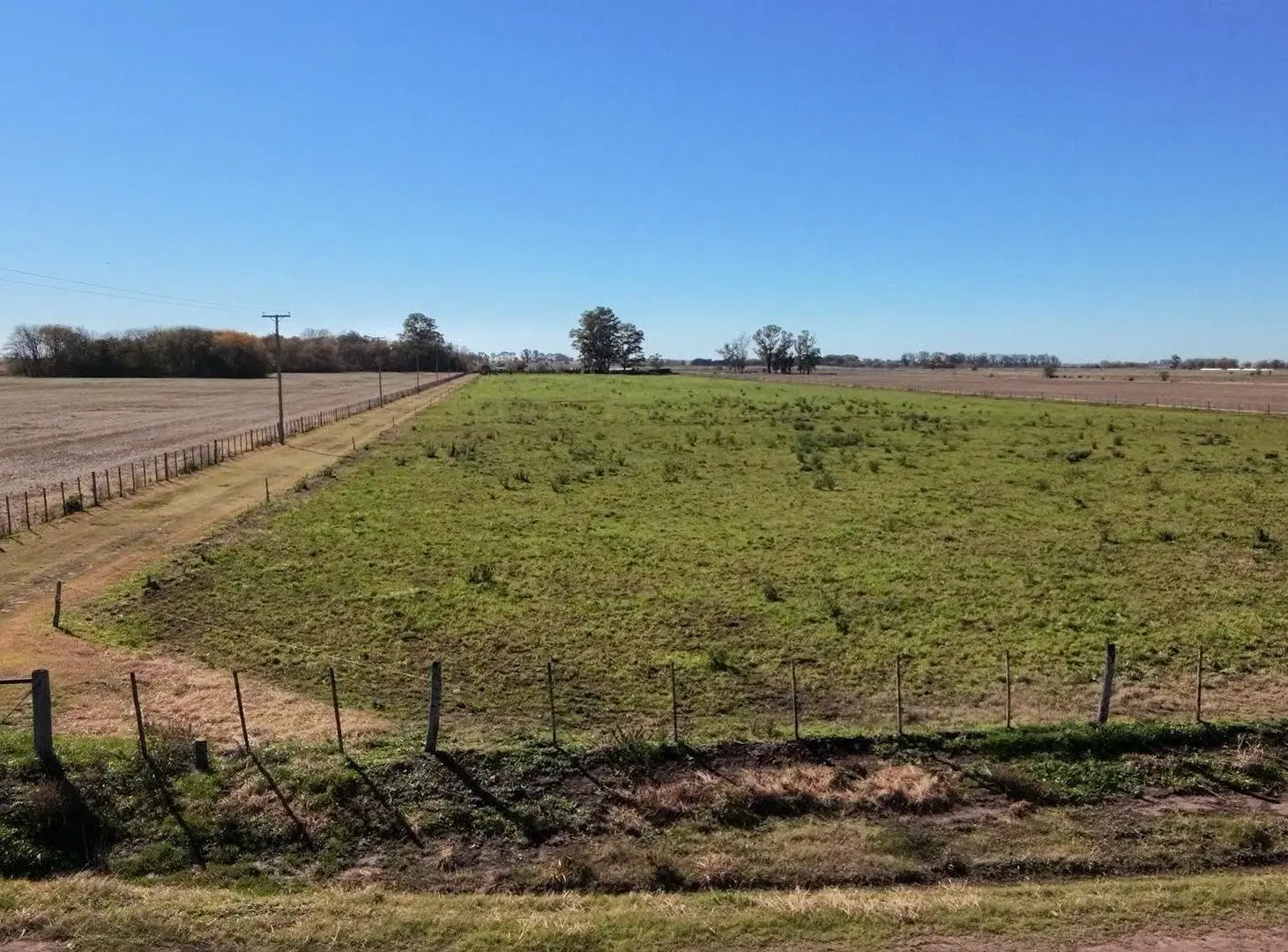 5 hectares  en Duggan en condominio 2