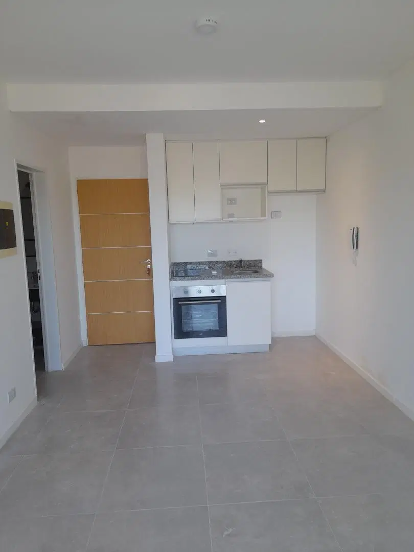 Venta de dos ambientes .Pilar 2