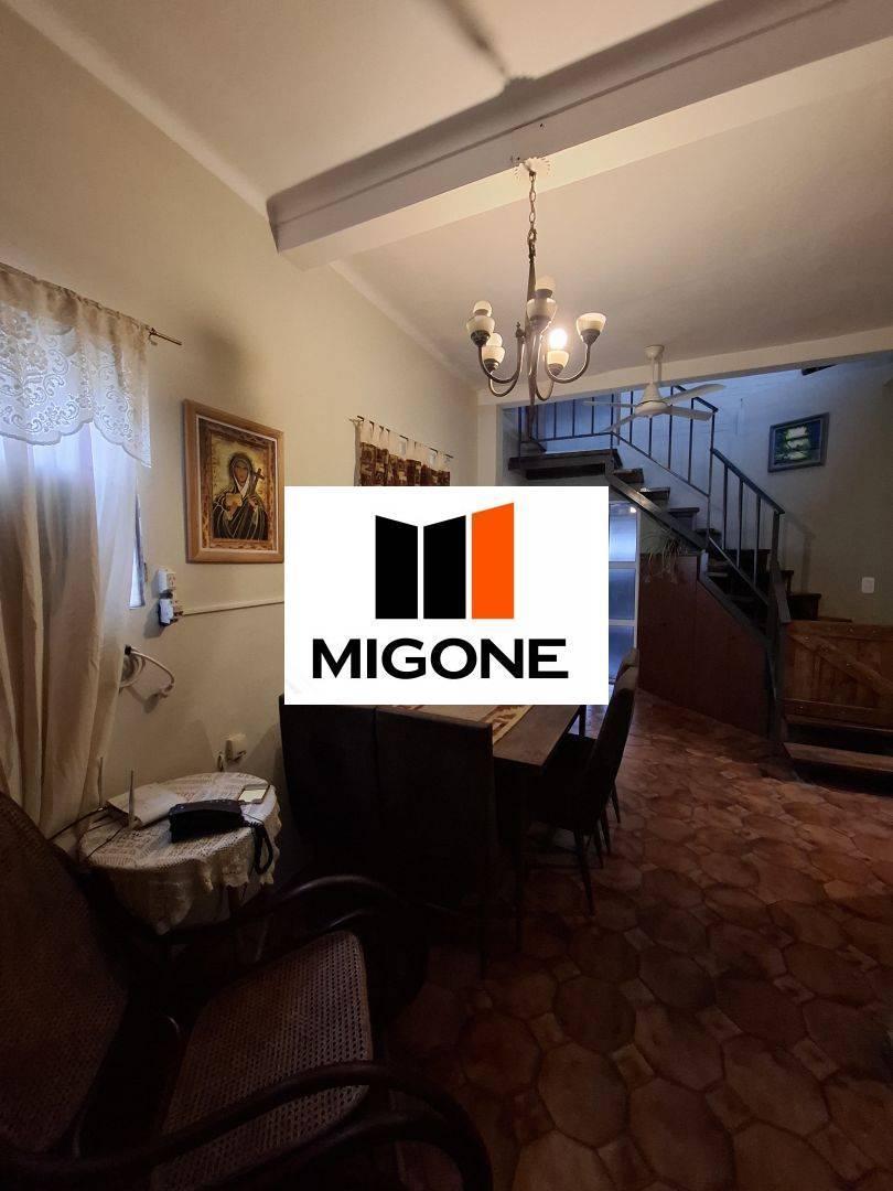 Foto de Casa 5 ambientes 5 dormitorios. | CENTENARIO al 1400, imagen 3