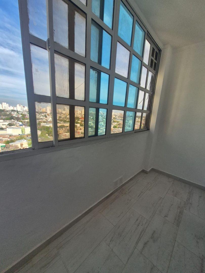 Foto de Departamento 6 ambientes 3 dormitorios. | JUAN DIAZ DE SOLIS al 3000, imagen 3