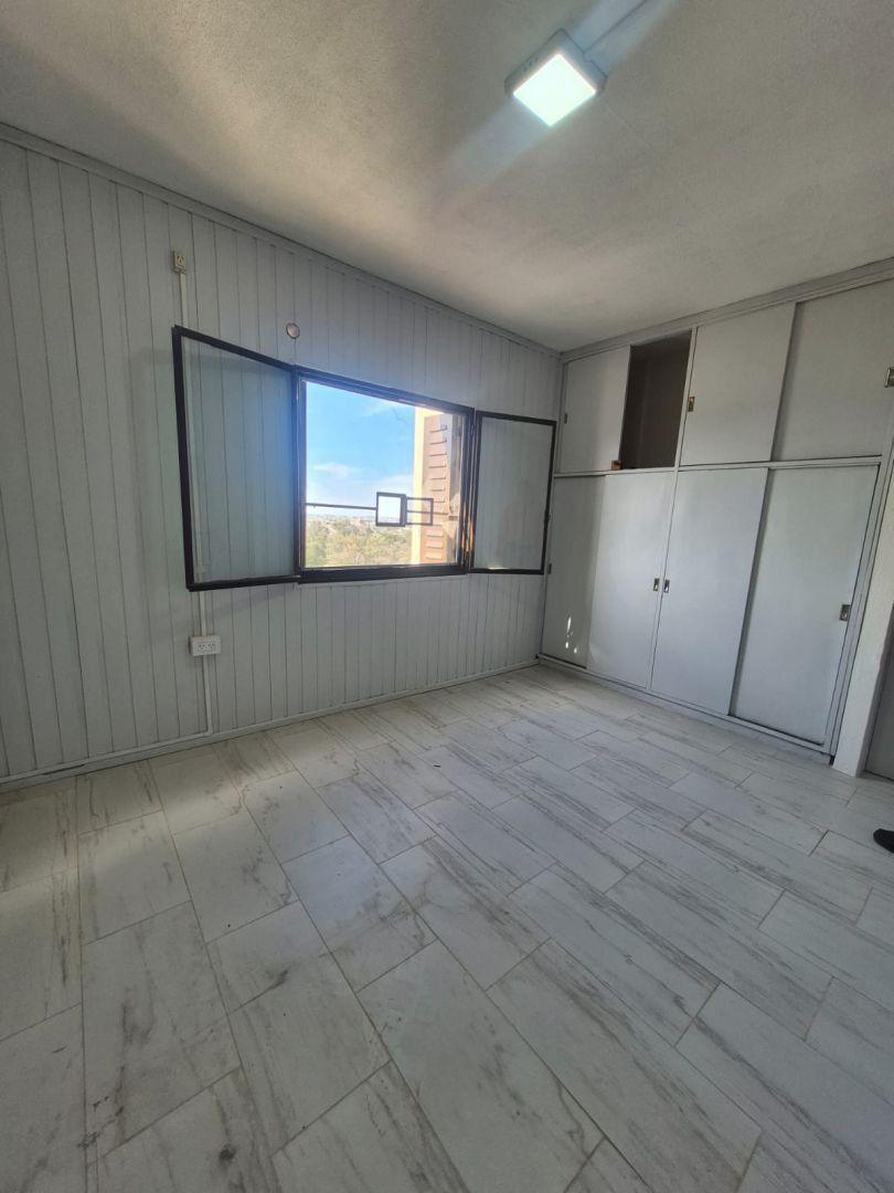 Foto de Departamento 6 ambientes 3 dormitorios. | JUAN DIAZ DE SOLIS al 3000, imagen 4