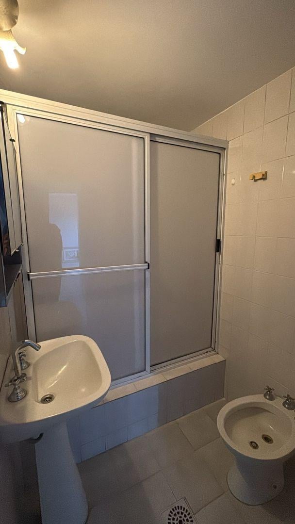 Foto de Departamento 5 ambientes 3 dormitorios. | FRANCIA al 2215/00, imagen 3