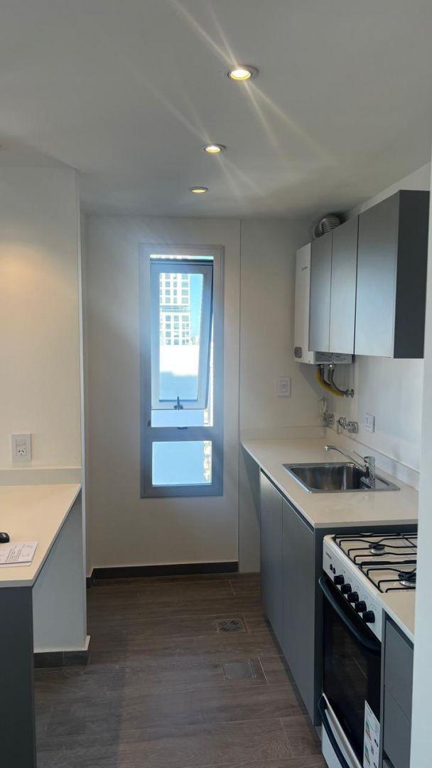 Foto de Departamento 3 ambientes 1 dormitorios. | BV. PELLEGRINI al 2900, imagen 2