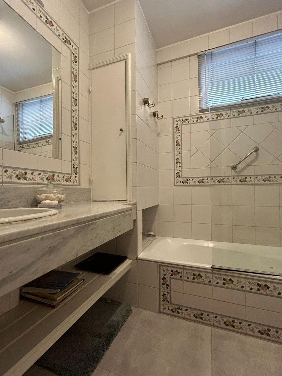 Venta Departamento 5 Ambientes Cochera Recoleta 2