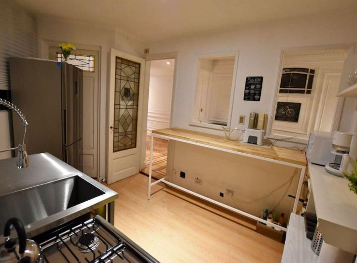HERMOSO DPTO  EPOCA 3 AMB EN  VENTA CENTRO PORTEÑO 3
