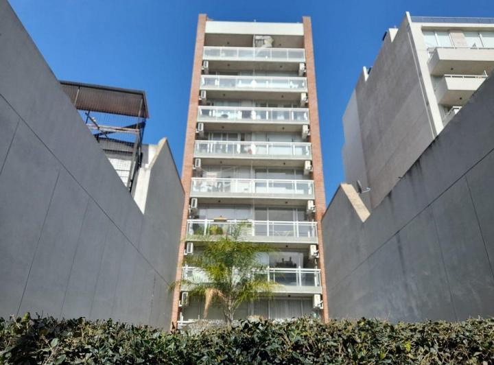 Alquiler Temporario Dep.to en Chacarita con pileta 2