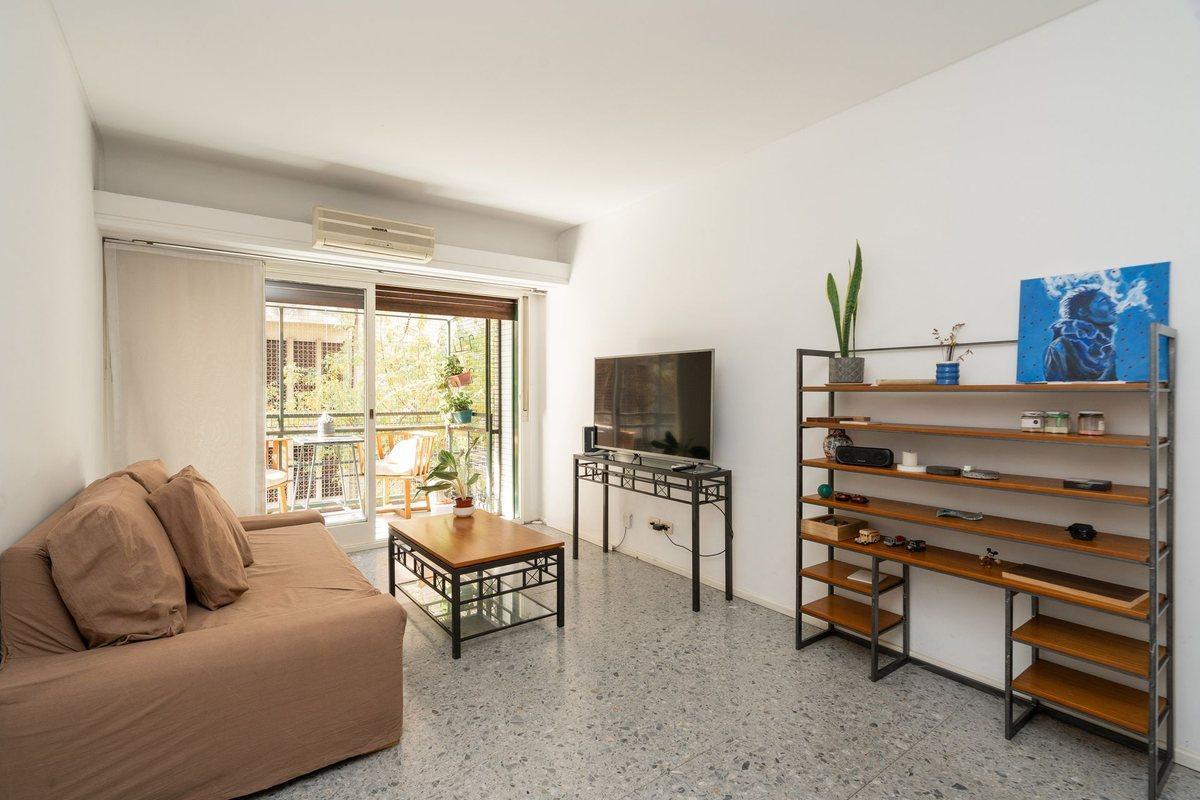 VENTA DEPTO 4 AMB Y DEPENDENCIA CABALLITO COCHERA