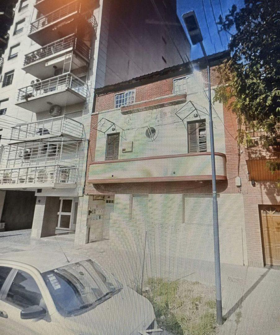 PH 5 AMBIENTES A REFACCIONAR CON TERRAZA PROPIA