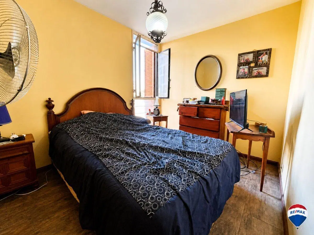 Venta 3 AMB Catalinas Sur Unico Con vista a Madero 4