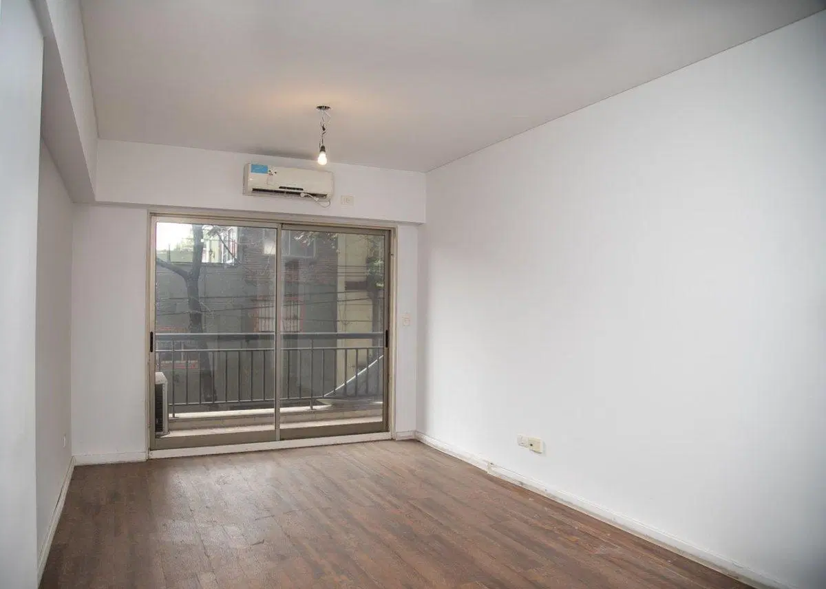 VENTA DEPARTAMENTO 2 AMB CABALLITO CON COCHERA 4