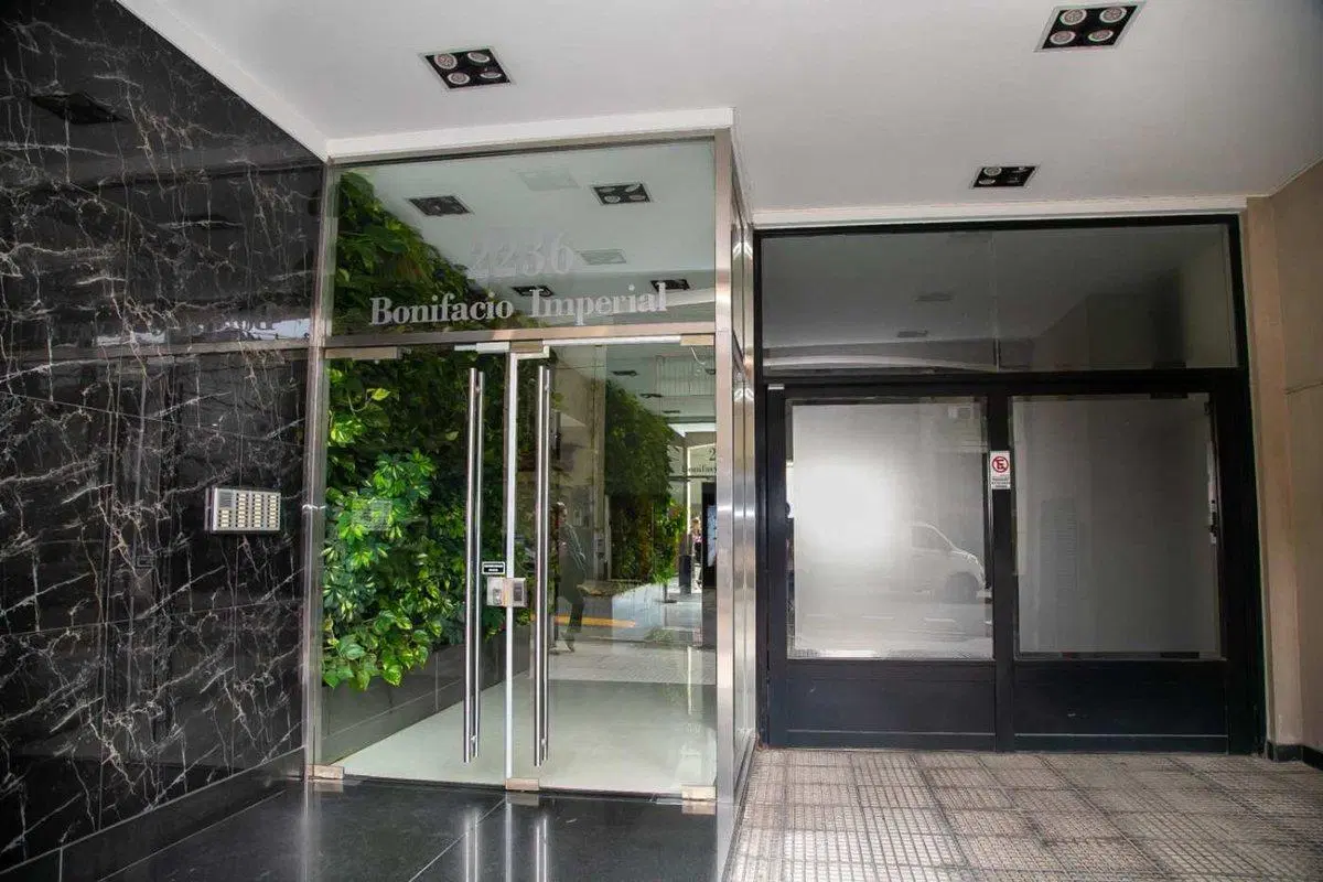 VENTA DEPARTAMENTO 2 AMB CABALLITO CON COCHERA 2