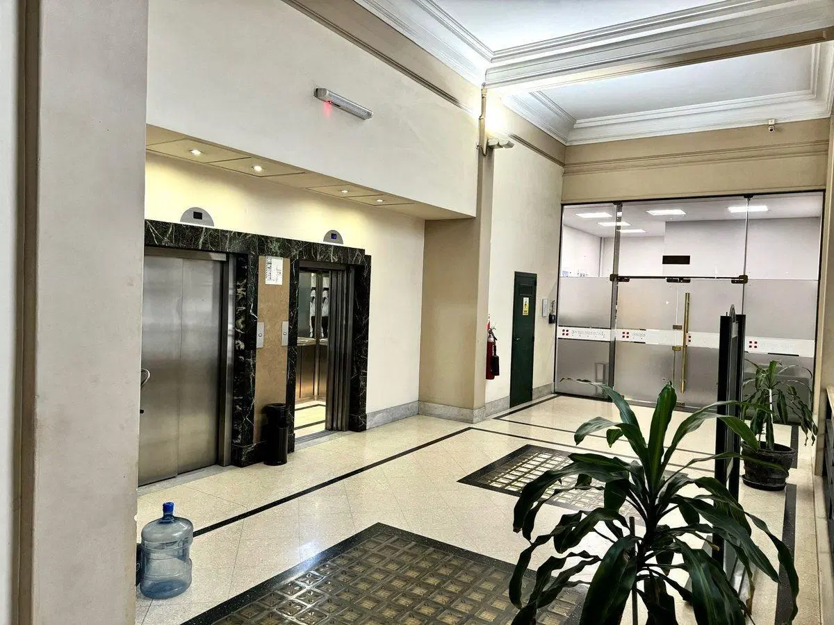 Venta Oficinas - 280 m2 - posible planta libre 5