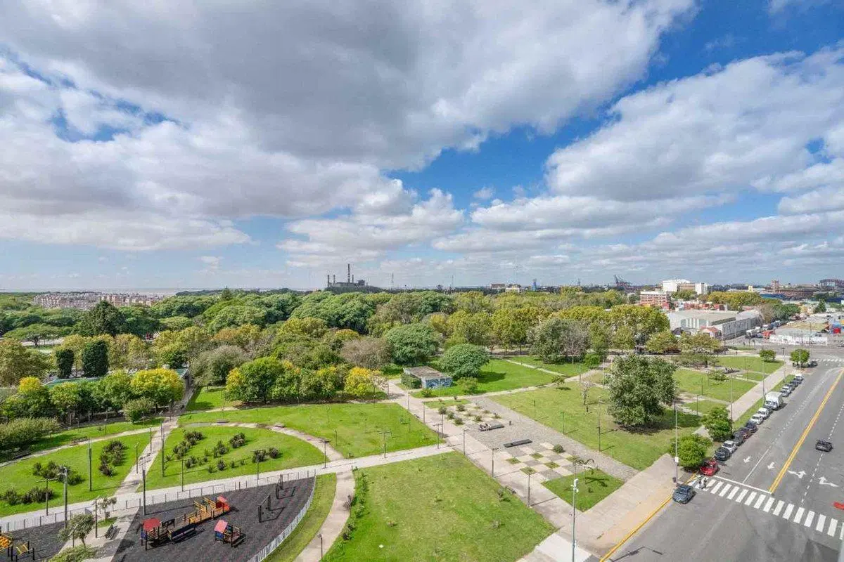 Piso Alto con Terraza y Jacuzzi Privado Zencity 3