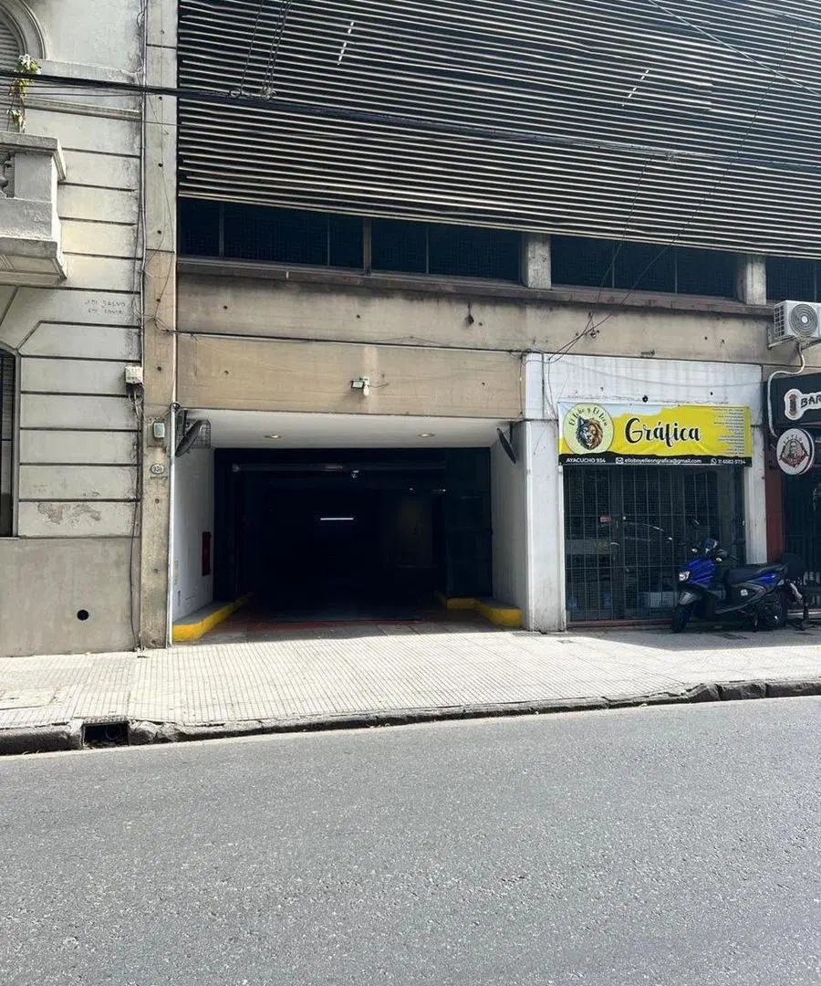 VENTA COCHERA RECOLETA 5