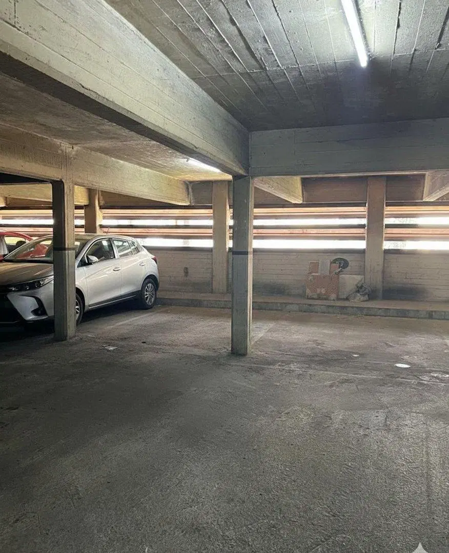 VENTA COCHERA RECOLETA 3