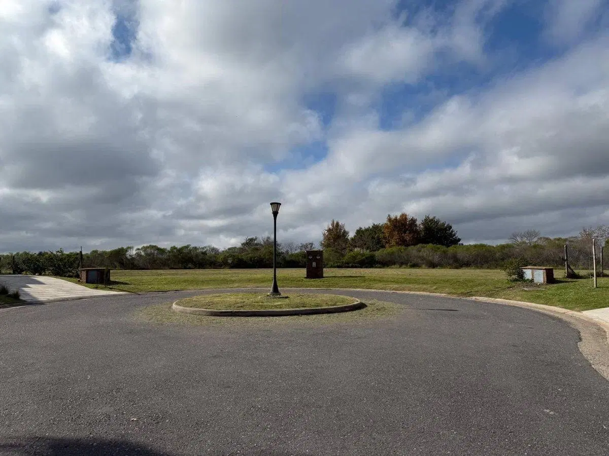 LOTE AL GOLF HARAS SANTA MARÍA DE 1577m2 PREMIUM 3