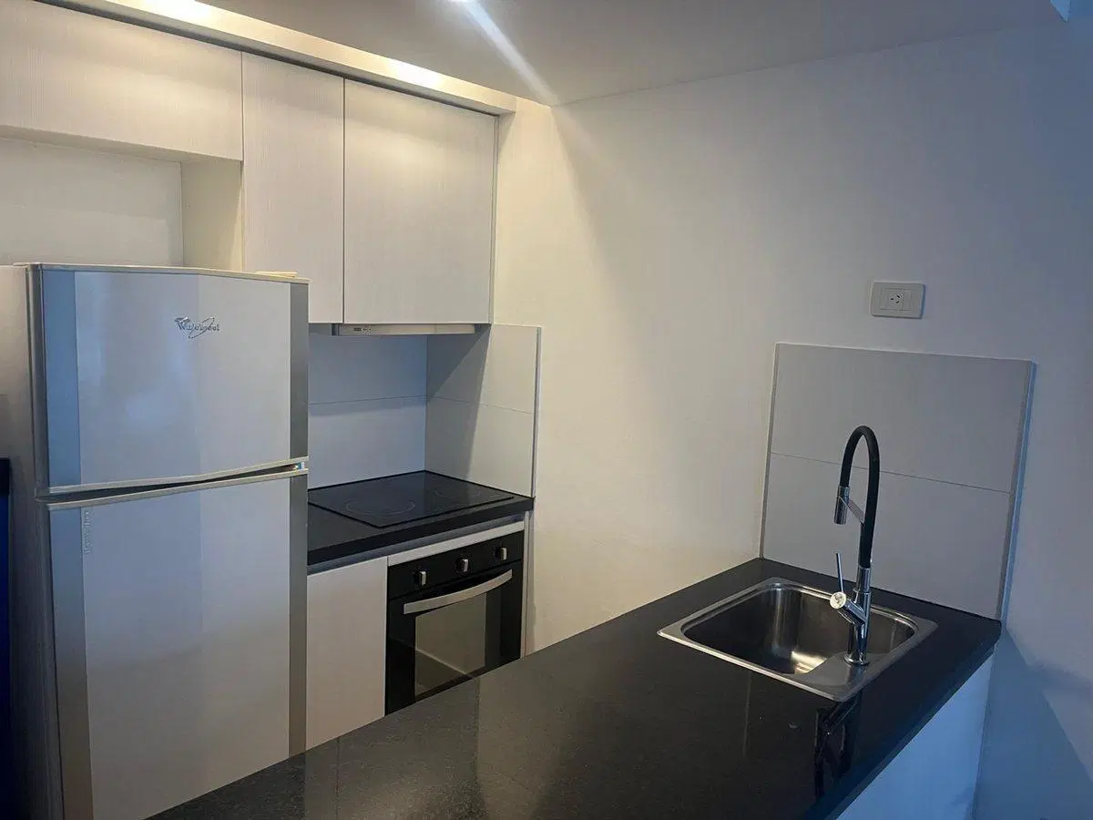 MONOAMBIENTE A ALQUILAR EN PALERMO CON BALCON 3