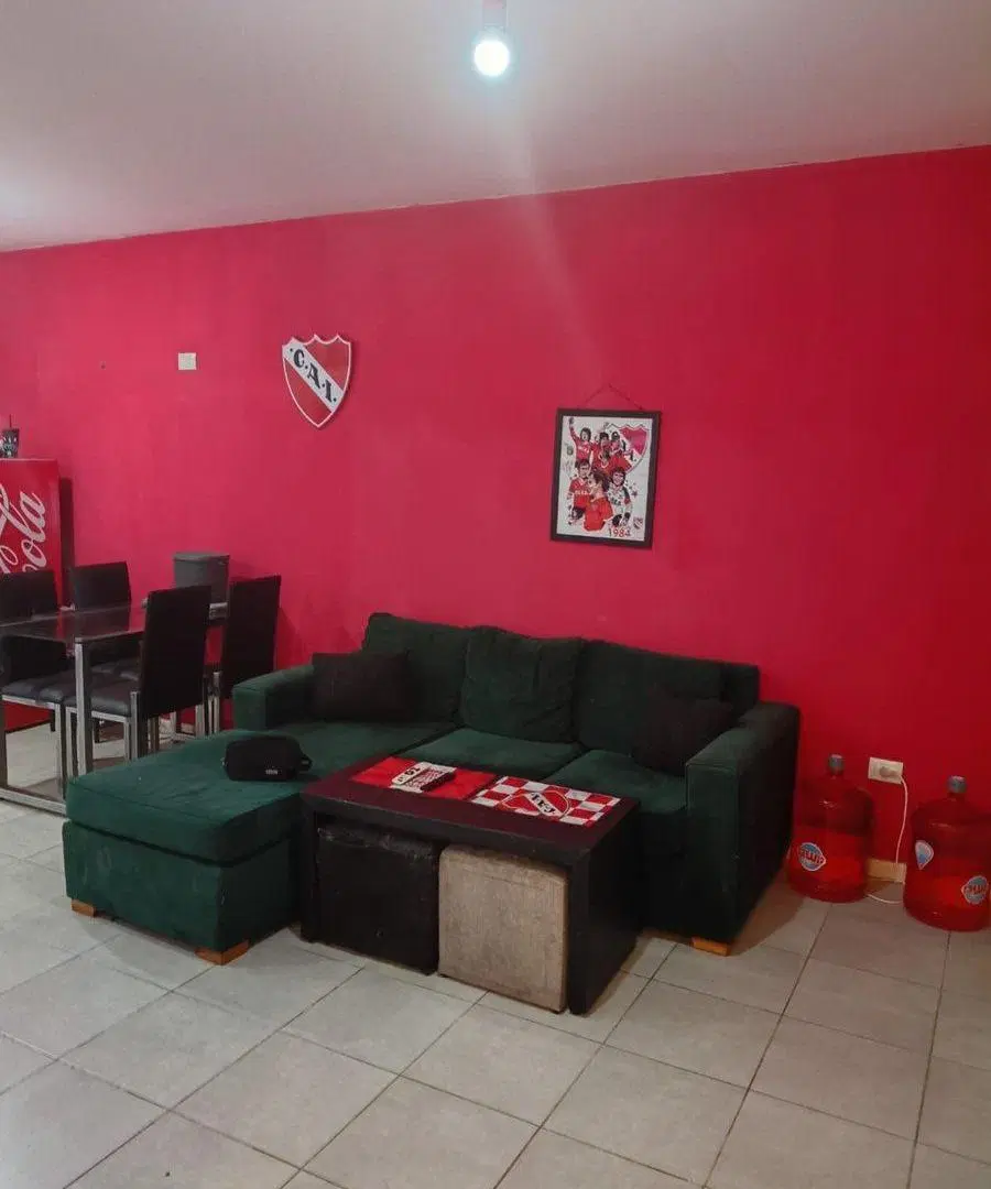 Venta departamento 3 amb, muy amplio 3er piso 4