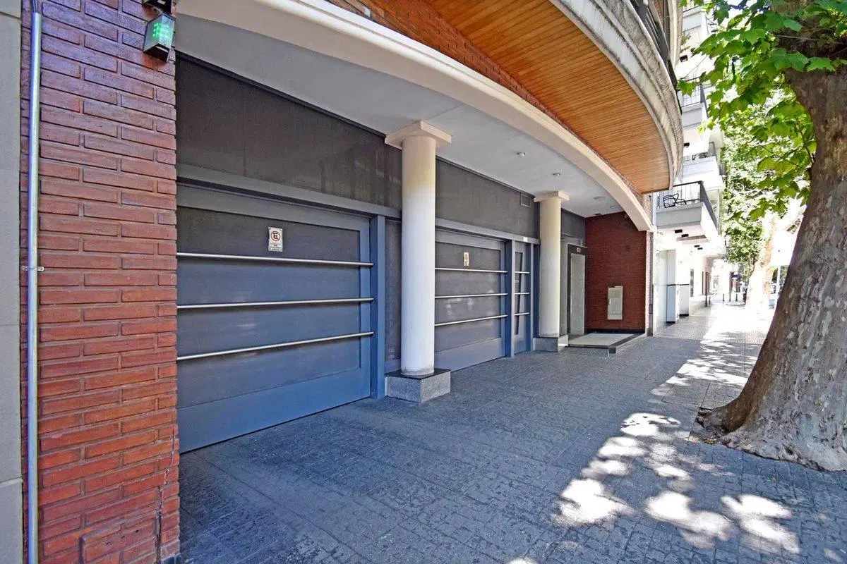 Venta Semipiso 3Amb mas dependencia  balcón Flores 4