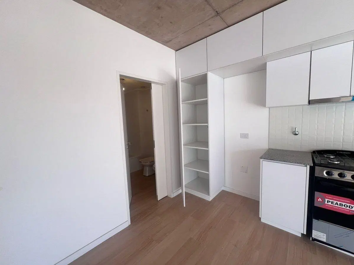 Venta Departamento 2 Ambientes balcón Flores 2