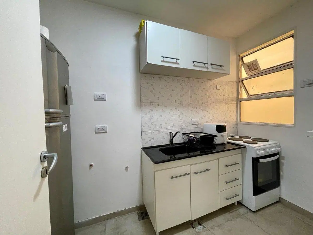 VENTA 2 AMBIENTES RECICLADO APTO CREDITO MONSERRAT 2