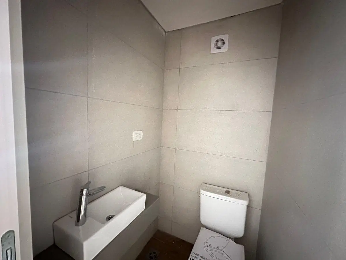 DEPARTAMENTO 2 AMBIENTES EN VENTA A ESTRENAR BALCO 3