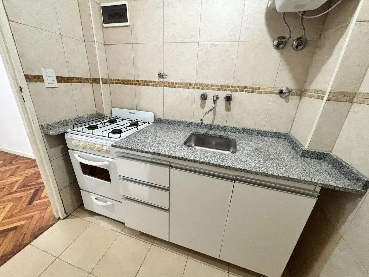 VENTA DEPTO PALERMO 2 AMBIENTES CON PATIO 3