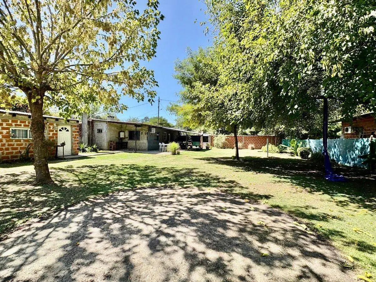 VENTA CASA 3 AMB LOTE 1080 M2 -VILLA ROSA -PILAR 5