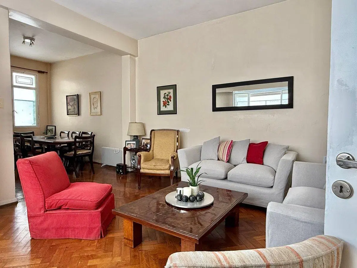 VENTA DEPTO 4 AMB + DEPENDENCIA BALCON RECOLETA 5
