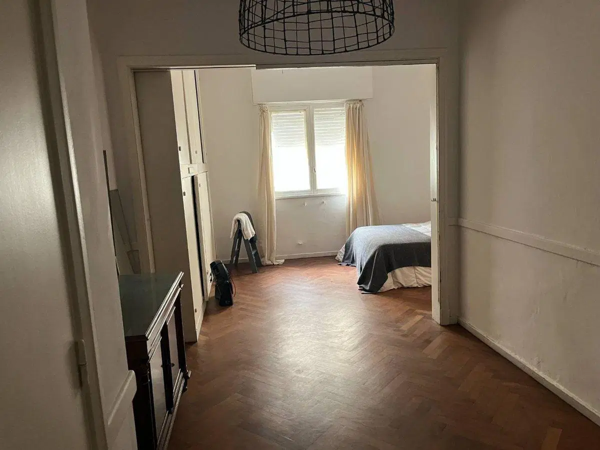 Venta MONOAMBIENTE MUY AMPLIO CASI UN 2 AMB 5