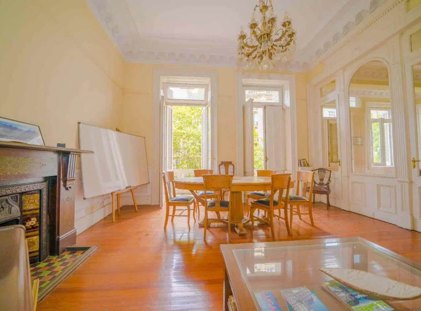 VENTA 5 AMB S/PISO EDIFICIO HISTORICO AV DE MAYO 3
