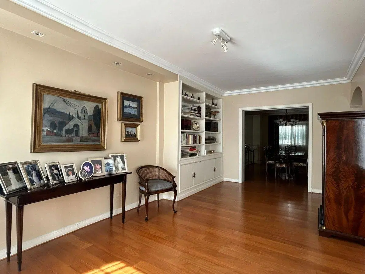 VENTA DEPARTAMENTO 5 AMBIENTES RECOLETA COCHERA 5